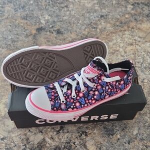 Converse Junior 3 Kids NEW Sneakers Black Pink and Purple Floral